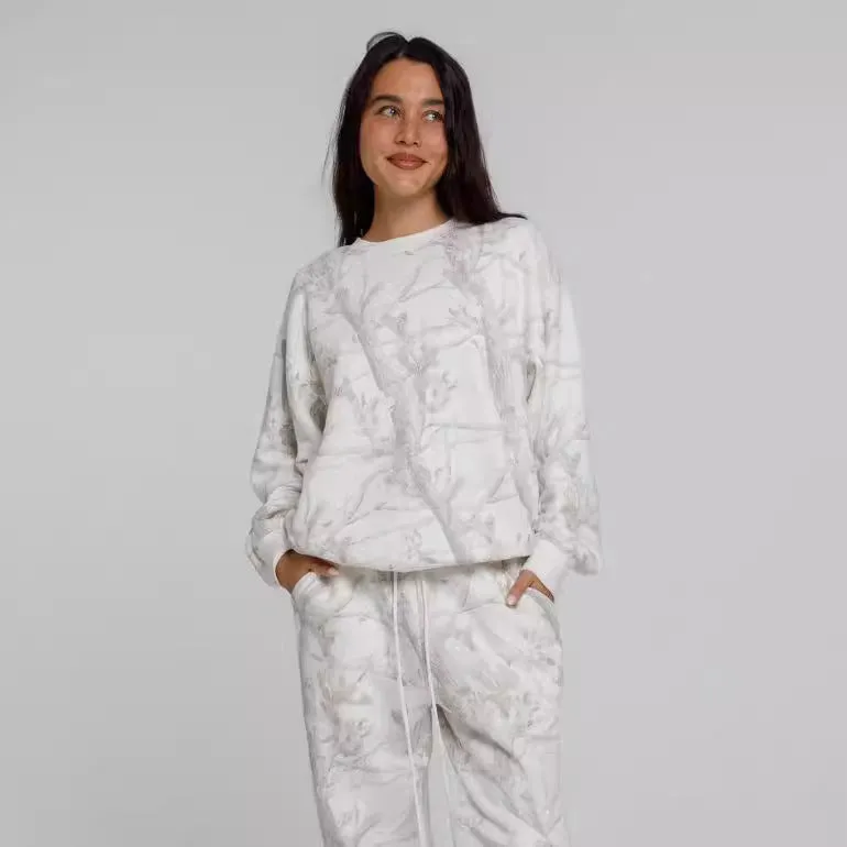 2024 Autumn Winter Camouflage Hoodie & Sweatshirt Set – Women’s Maple Leaf Print Sportswear