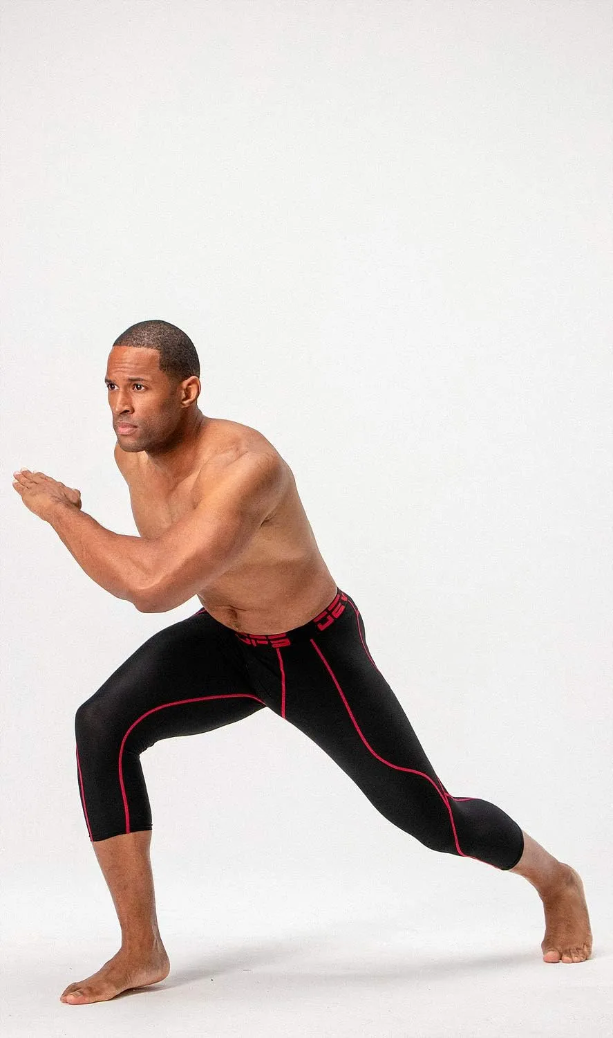 DEVOPS 2 Pack Men's 3/4 Compression Pants Athletic Leggings with Pocket