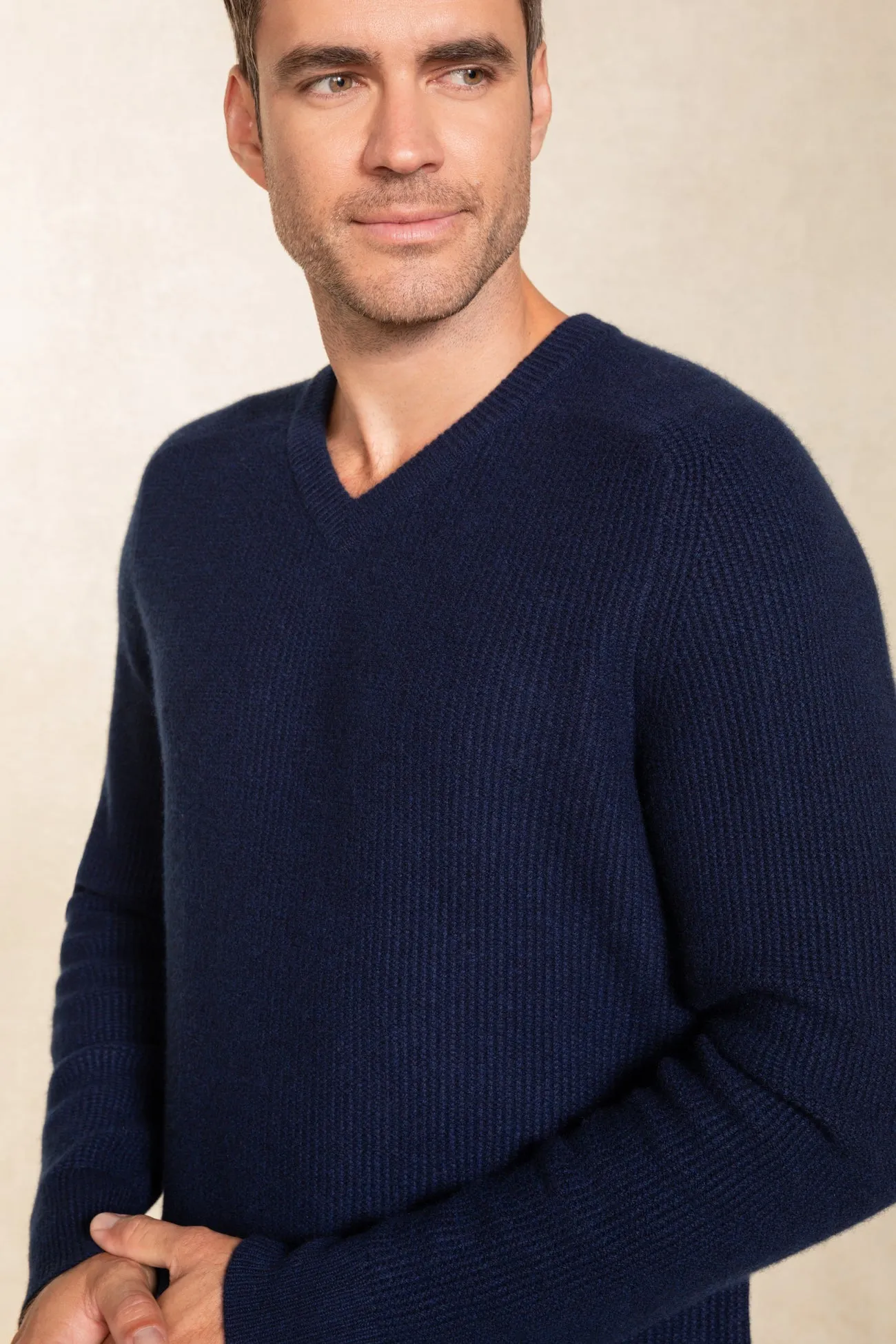 GREGORY V-NECK CASHMERE SWEATER