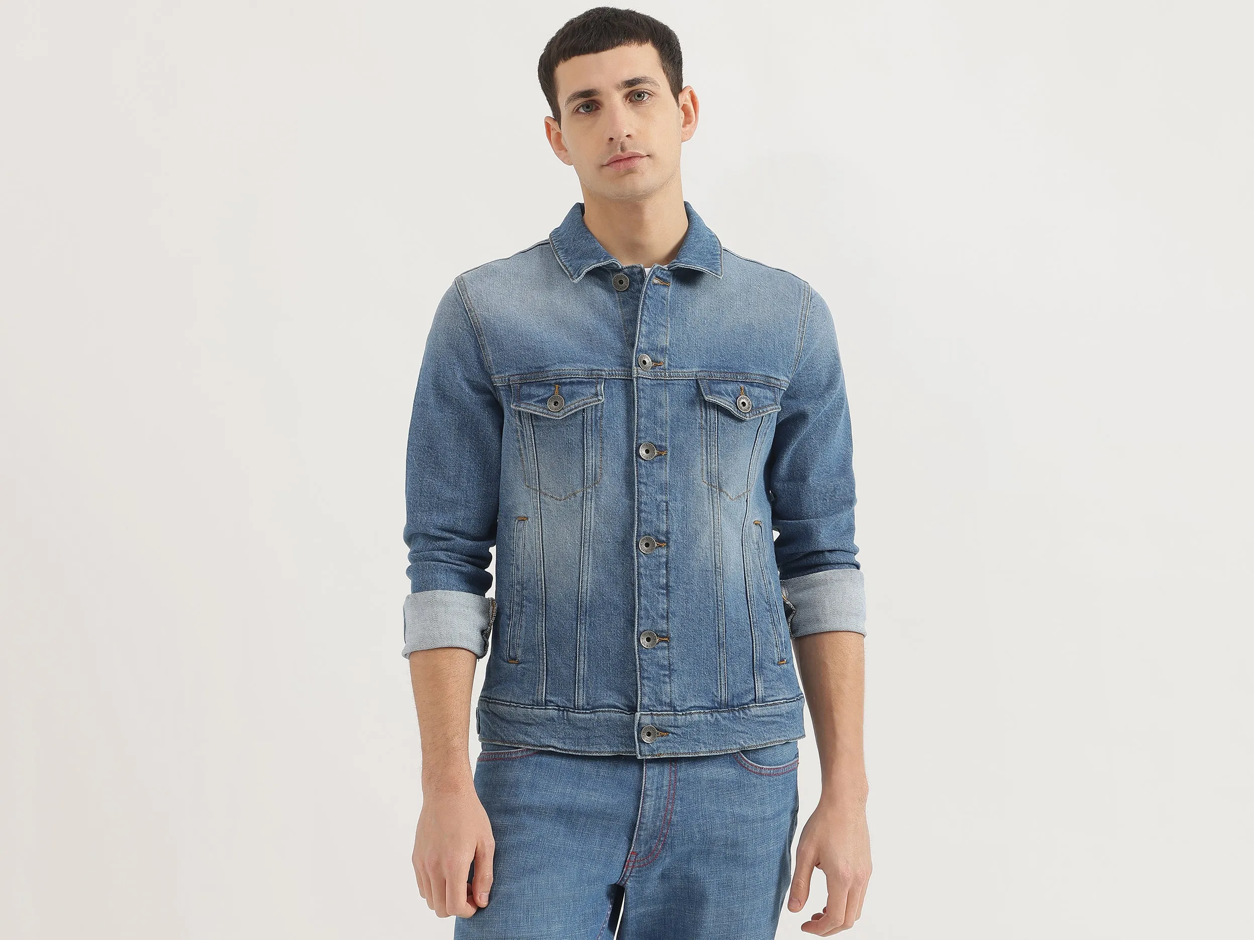 Slim Fit Spread Collar Solid Denim Jacket